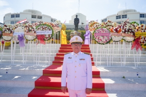 มรภ.เทพสตรี ร่วมพิธีวางพวงมาลาถวายราชสักการะวันคล้ายวันสวรรคต พระบาทสมเด็จพระปรเมนทรมหาอานันทมหิดล พระอัฐมรามาธิบดินทร