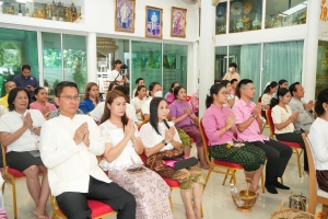 คณะวิทยาการจัดการ เป็นผู้แทน มรภ.เทพสตรี ร่วมโครงการ ผู้ว่าฯ พาแต่งไทย หิ้วปิ่นโตทำบุญ เกื้อกูลพระพุทธศาสนา รักษาสิ่งแวดล้อม จ.ลพบุรี ครั้งที่ 5