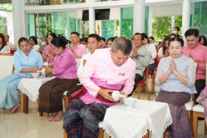 คณะวิทยาการจัดการ เป็นผู้แทน มรภ.เทพสตรี ร่วมโครงการ ผู้ว่าฯ พาแต่งไทย หิ้วปิ่นโตทำบุญ เกื้อกูลพระพุทธศาสนา รักษาสิ่งแวดล้อม จ.ลพบุรี ครั้งที่ 5