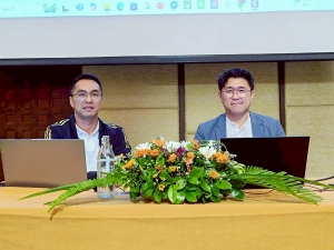 มรภ.เทพสตรี จัดอบรมการพัฒนาสื่อการเรียนรู้ประเภทตำรา หนังสือ เพื่อยกระดับการจัดการศึกษาเพื่อการพัฒนาท้องถิ่นที่ยั่งยืนด้วย AI
