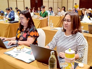 มรภ.เทพสตรี จัดอบรมการพัฒนาสื่อการเรียนรู้ประเภทตำรา หนังสือ เพื่อยกระดับการจัดการศึกษาเพื่อการพัฒนาท้องถิ่นที่ยั่งยืนด้วย AI