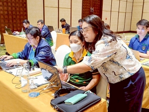 มรภ.เทพสตรี จัดอบรมการพัฒนาสื่อการเรียนรู้ประเภทตำรา หนังสือ เพื่อยกระดับการจัดการศึกษาเพื่อการพัฒนาท้องถิ่นที่ยั่งยืนด้วย AI