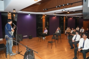 สาขาวิชาดนตรีศึกษาจัดอบรมการบรรเลงกีตาร์ในรูปแบบ One Man Band