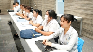กองพัฒนานักศึกษาจัดประชุมชี้แจงขั้นตอนการลงนามในแบบยืนยันการกู้ยืมฯ ภาคการศึกษาที่ 1 ประจำปีการศึกษา 2568 สำหรับนักศึกษาชั้นปีที่ 2 - 4 กลุ่มผู้กู้ต่อเนื่อง