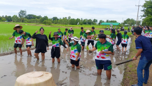 ศูนย์ส่งเสริมการจัดการศึกษาตามพระบรมราโชบาย มรภ.เทพสตรี จัดโครงการส่งเสริมการเรียนรู้เกษตรทฤษฎีใหม่เพื่อการส่งเสริมอาชีพ สำหรับนักศึกษา มรภ.เทพสตรี