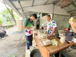 ศูนย์ส่งเสริมการจัดการศึกษาตามพระบรมราโชบาย มรภ.เทพสตรี จัดโครงการส่งเสริมการเรียนรู้เกษตรทฤษฎีใหม่เพื่อการส่งเสริมอาชีพ สำหรับนักศึกษา มรภ.เทพสตรี