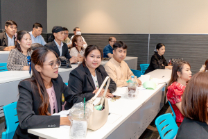 มรภ.เทพสตรี ในฐานะศูนย์ทดสอบประเมินสมรรถนะทางวิชาชีพครูฯ จัดทดสอบเพื่อขอรับใบอนุญาตประกอบวิชาชีพครู พร้อมกันกับสนามสอบทั่วประเทศ