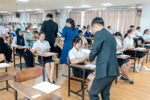 มรภ.เทพสตรี ในฐานะศูนย์ทดสอบประเมินสมรรถนะทางวิชาชีพครูฯ จัดทดสอบเพื่อขอรับใบอนุญาตประกอบวิชาชีพครู พร้อมกันกับสนามสอบทั่วประเทศ