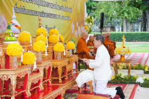 มรภ.เทพสตรี ร่วมพิธีทำบุญตักบาตรและฟังบรรยายธรรม โครงการร้อยใจไทย สืบสานราชธรรม ทั้งแผ่นดิน