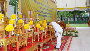 มรภ.เทพสตรี ร่วมพิธีทำบุญตักบาตรและฟังบรรยายธรรม โครงการร้อยใจไทย สืบสานราชธรรม ทั้งแผ่นดิน