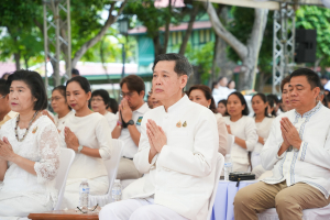มรภ.เทพสตรี ร่วมพิธีทำบุญตักบาตรและฟังบรรยายธรรม โครงการร้อยใจไทย สืบสานราชธรรม ทั้งแผ่นดิน
