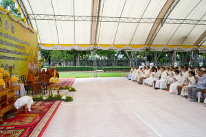 มรภ.เทพสตรี ร่วมพิธีทำบุญตักบาตรและฟังบรรยายธรรม โครงการร้อยใจไทย สืบสานราชธรรม ทั้งแผ่นดิน