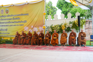 มรภ.เทพสตรี ร่วมพิธีทำบุญตักบาตรและฟังบรรยายธรรม โครงการร้อยใจไทย สืบสานราชธรรม ทั้งแผ่นดิน