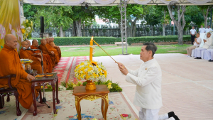 มรภ.เทพสตรี ร่วมพิธีทำบุญตักบาตรและฟังบรรยายธรรม โครงการร้อยใจไทย สืบสานราชธรรม ทั้งแผ่นดิน