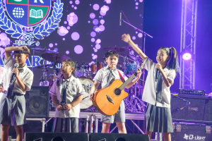 มรภ.เทพสตรี ร่วมกับ คกก.ส่งเสริมกิจการมหาวิทยาลัย จัดคอนเสิร์ต TRU Love Live Light Concert เพื่อระดมทุนการศึกษาช่วยเหลือนักเรียน นักศึกษา มรภ.เทพสตรี