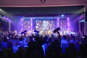 มรภ.เทพสตรี ร่วมกับ คกก.ส่งเสริมกิจการมหาวิทยาลัย จัดคอนเสิร์ต TRU Love Live Light Concert เพื่อระดมทุนการศึกษาช่วยเหลือนักเรียน นักศึกษา มรภ.เทพสตรี