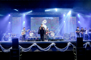 มรภ.เทพสตรี ร่วมกับ คกก.ส่งเสริมกิจการมหาวิทยาลัย จัดคอนเสิร์ต TRU Love Live Light Concert เพื่อระดมทุนการศึกษาช่วยเหลือนักเรียน นักศึกษา มรภ.เทพสตรี