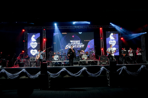 มรภ.เทพสตรี ร่วมกับ คกก.ส่งเสริมกิจการมหาวิทยาลัย จัดคอนเสิร์ต TRU Love Live Light Concert เพื่อระดมทุนการศึกษาช่วยเหลือนักเรียน นักศึกษา มรภ.เทพสตรี