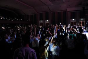 มรภ.เทพสตรี ร่วมกับ คกก.ส่งเสริมกิจการมหาวิทยาลัย จัดคอนเสิร์ต TRU Love Live Light Concert เพื่อระดมทุนการศึกษาช่วยเหลือนักเรียน นักศึกษา มรภ.เทพสตรี