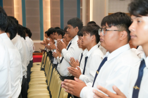 มรภ.เทพสตรี จัดพิธีไหว้ครูนักศึกษาภาคปกติ ประจำปีการศึกษา 2568