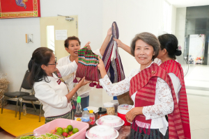 สำนักศิลปะและวัฒนธรรม จัดงานสืบสานงานประเพณีเข้าพรรษา ถวายผ้าอาบน้ำฝนและเทียนพรรษา ปี พ.ศ. 2568