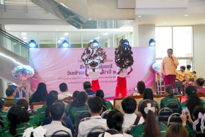 สำนักศิลปะและวัฒนธรรม จัดงานสืบสานงานประเพณีเข้าพรรษา ถวายผ้าอาบน้ำฝนและเทียนพรรษา ปี พ.ศ. 2568