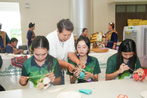 สำนักศิลปะและวัฒนธรรม จัดงานสืบสานงานประเพณีเข้าพรรษา ถวายผ้าอาบน้ำฝนและเทียนพรรษา ปี พ.ศ. 2568
