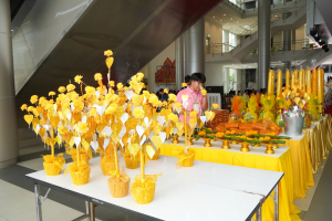 สำนักศิลปะและวัฒนธรรม จัดงานสืบสานงานประเพณีเข้าพรรษา ถวายผ้าอาบน้ำฝนและเทียนพรรษา ปี พ.ศ. 2568