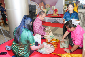 สำนักศิลปะและวัฒนธรรม จัดงานสืบสานงานประเพณีเข้าพรรษา ถวายผ้าอาบน้ำฝนและเทียนพรรษา ปี พ.ศ. 2568