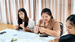 กองพัฒนานักศึกษา จัดอบรมศิลป์ดินไทย สร้างอาชีพด้วยมือ ให้แก่นักศึกษา บุคลากร และประชาชน