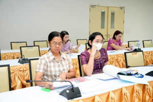 การประชุม คกก.ขับเคลื่อนการดำเนินงานตามเกณฑ์ EdPEx V มรภ.เทพสตรี ประจำปีการศึกษา 2567 ครั้งที่ 3/68
