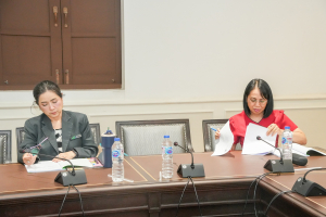 การประชุม คกก.จัดทำแบบประเมินผลการปฏิบัติราชการของคณาจารย์ประจำที่ได้รับการแต่งตั้งให้เป็นผู้บริหาร สังกัด มรภ.เทพสตรี