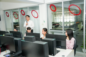 สำนักวิทยบริการฯ จัดอบรมการใช้เทคโนโลยี AI กับงานห้องสมุด