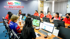 คณะวิทยาการจัดการ จัดอบรมเทคนิคการเขียนคู่มือการปฏิบัติงานเพื่อขอกำหนดตำแหน่งที่สูงขึ้นของสายสนับสนุน