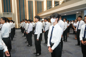 อธิการบดี มรภ.เทพสตรี พร้อมคณะผู้บริหาร คณาจารย์ บุคลากร นักเรียน และนักศึกษา จัดพิธีถวายพระพรชัยมงคล พระบาทสมเด็จพระเจ้าอยู่หัว