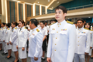 อธิการบดี มรภ.เทพสตรี พร้อมคณะผู้บริหาร คณาจารย์ บุคลากร นักเรียน และนักศึกษา จัดพิธีถวายพระพรชัยมงคล พระบาทสมเด็จพระเจ้าอยู่หัว