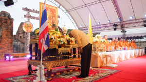 มรภ.เทพสตรี ร่วมกิจกรรมเทิดทูนสถาบัน สร้างสรรค์วิถีไทย ร่วมใจเข้าวังฟังธรรม ครั้งที่ 4 เนื่องในโอกาสวันเฉลิมพระชนมพรรษา พระบาทสมเด็จพระเจ้าอยู่หัว