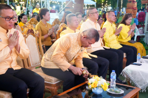 มรภ.เทพสตรี ร่วมกิจกรรมเทิดทูนสถาบัน สร้างสรรค์วิถีไทย ร่วมใจเข้าวังฟังธรรม ครั้งที่ 4 เนื่องในโอกาสวันเฉลิมพระชนมพรรษา พระบาทสมเด็จพระเจ้าอยู่หัว