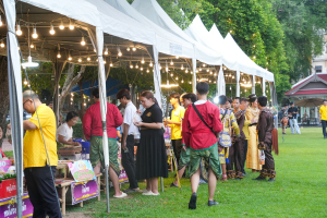 มรภ.เทพสตรี ร่วมกิจกรรมเทิดทูนสถาบัน สร้างสรรค์วิถีไทย ร่วมใจเข้าวังฟังธรรม ครั้งที่ 4 เนื่องในโอกาสวันเฉลิมพระชนมพรรษา พระบาทสมเด็จพระเจ้าอยู่หัว