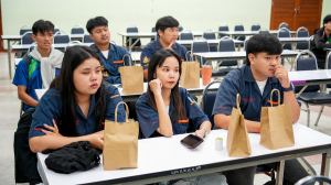 คณะเทคโนโลยีอุตสาหกรรมจัดอบรมเตรียมความพร้อมสู่การเรียนรู้ในยุคดิจิทัลด้วยมาตรฐาน IC3