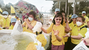 มรภ.เทพสตรี ร่วมกิจกรรมจิตอาสาพัฒนาเนื่องในวันเฉลิมพระชนมพรรษา พระบาทสมเด็จพระเจ้าอยู่หัว