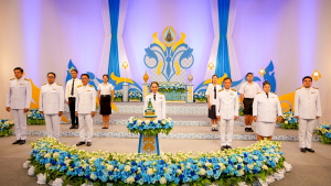 ผู้แทนผู้บริหาร คณาจารย์ บุคลากร นักเรียน และนักศึกษา มรภ.เทพสตรี บันทึกเทปโทรทัศน์ถวายพระพรชัยมงคล สมเด็จพระนางเจ้าสิริกิติ์ พระบรมราชินีนาถ พระบรมราชชนนีพันปีหลวง