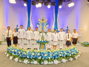 ผู้แทนผู้บริหาร คณาจารย์ บุคลากร นักเรียน และนักศึกษา มรภ.เทพสตรี บันทึกเทปโทรทัศน์ถวายพระพรชัยมงคล สมเด็จพระนางเจ้าสิริกิติ์ พระบรมราชินีนาถ พระบรมราชชนนีพันปีหลวง
