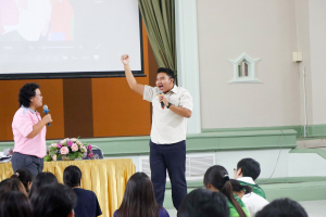 คณะมนุษยศาสตร์ จัดโครงการพัฒนาชุมชนและผู้นำชุมชนท้องถิ่น “นวัตกรรมสร้างสุขและผู้นำเชิงสร้างสรรค์”
