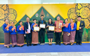 มรภ.เทพสตรี เข้ารับรางวัล ราชภัฏคุณากร และรางวัล ภูมิราชภัฏ ประจำปี พ.ศ. 2568 ในงานประชุมสภาศิลปะและวัฒนธรรมมหาวิทยาลัยราชภัฏแห่งประเทศไทย
