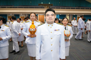 อธิการบดี มรภ.เทพสตรี นำคณะผู้บริหาร คณาจารย์ บุคลากร นักเรียน และนักศึกษา ร่วมพิธีถวายพระพรชัยมงคล สมเด็จพระนางเจ้าสิริกิติ์ พระบรมราชินีนาถ พระบรมราชชนนีพันปีหลวง