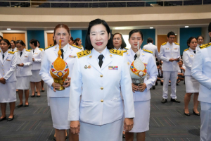 อธิการบดี มรภ.เทพสตรี นำคณะผู้บริหาร คณาจารย์ บุคลากร นักเรียน และนักศึกษา ร่วมพิธีถวายพระพรชัยมงคล สมเด็จพระนางเจ้าสิริกิติ์ พระบรมราชินีนาถ พระบรมราชชนนีพันปีหลวง