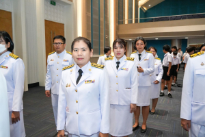อธิการบดี มรภ.เทพสตรี นำคณะผู้บริหาร คณาจารย์ บุคลากร นักเรียน และนักศึกษา ร่วมพิธีถวายพระพรชัยมงคล สมเด็จพระนางเจ้าสิริกิติ์ พระบรมราชินีนาถ พระบรมราชชนนีพันปีหลวง