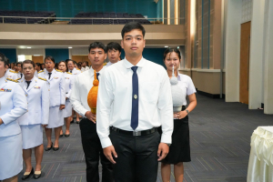 อธิการบดี มรภ.เทพสตรี นำคณะผู้บริหาร คณาจารย์ บุคลากร นักเรียน และนักศึกษา ร่วมพิธีถวายพระพรชัยมงคล สมเด็จพระนางเจ้าสิริกิติ์ พระบรมราชินีนาถ พระบรมราชชนนีพันปีหลวง