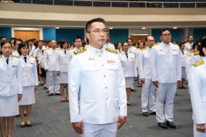 อธิการบดี มรภ.เทพสตรี นำคณะผู้บริหาร คณาจารย์ บุคลากร นักเรียน และนักศึกษา ร่วมพิธีถวายพระพรชัยมงคล สมเด็จพระนางเจ้าสิริกิติ์ พระบรมราชินีนาถ พระบรมราชชนนีพันปีหลวง